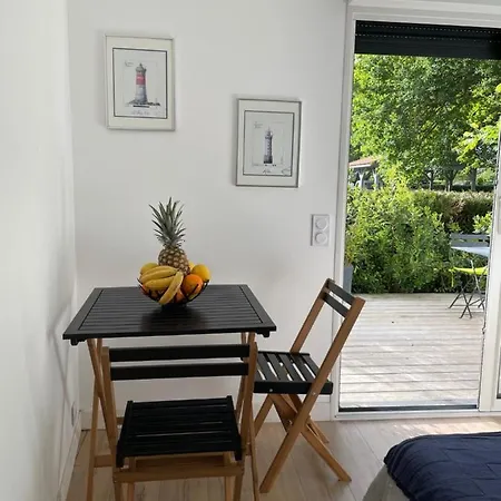 Et C'est Autre Histoire Studio Appartement Léon